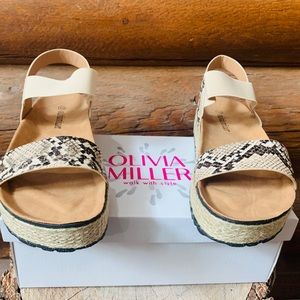 Olivia Miller Sandals